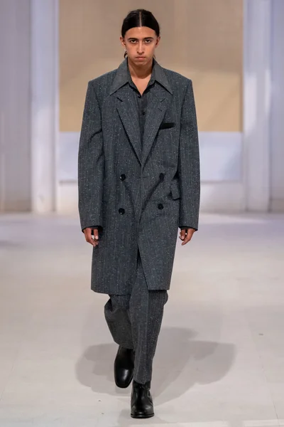 Look 36